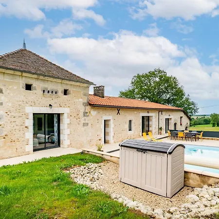 Le Colas Breton - Piscine Privee Yviers